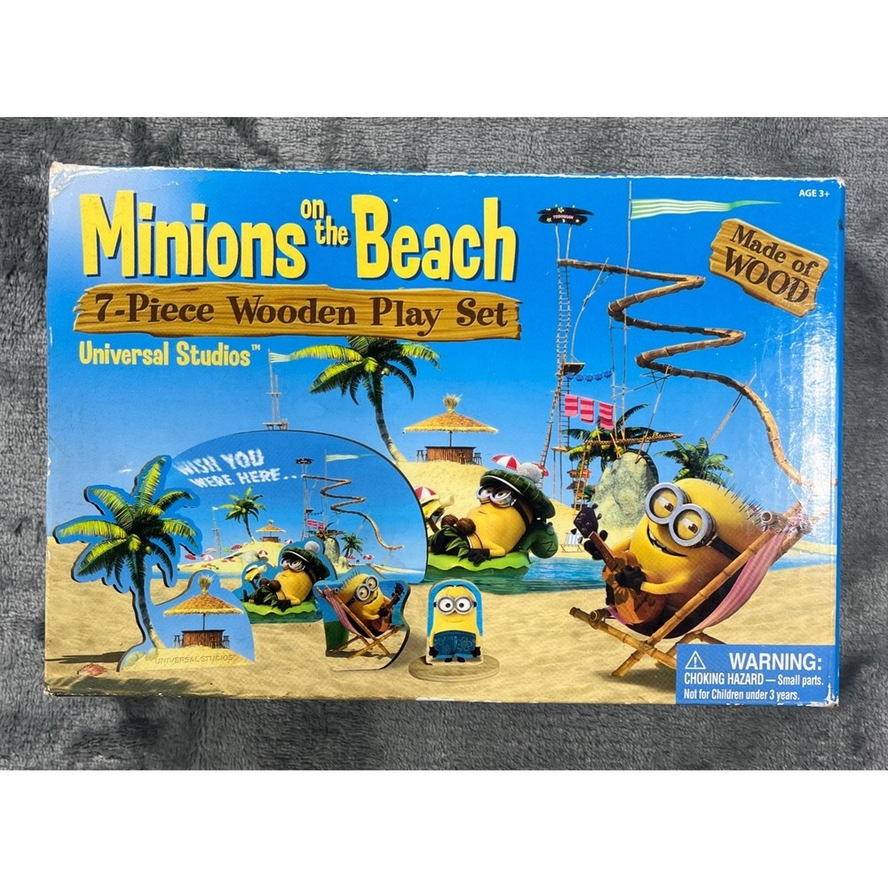 Universal Studios Despicable Me Minions On The Beach 7-Piece Wooden Play Set NEW